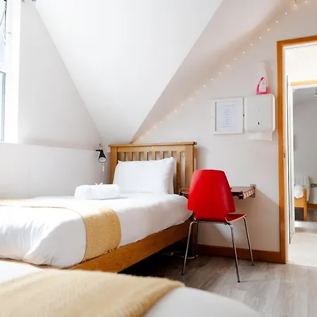 The Nest Boutique * Galway